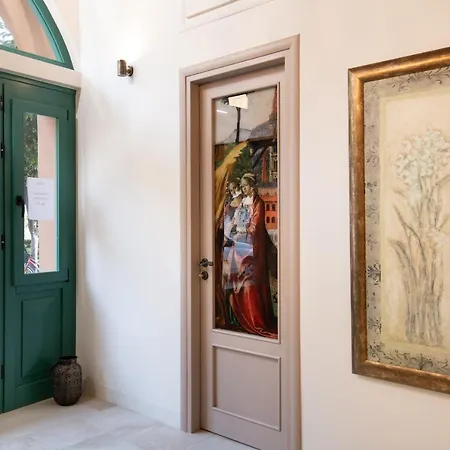 Nobili Boutique Hotel