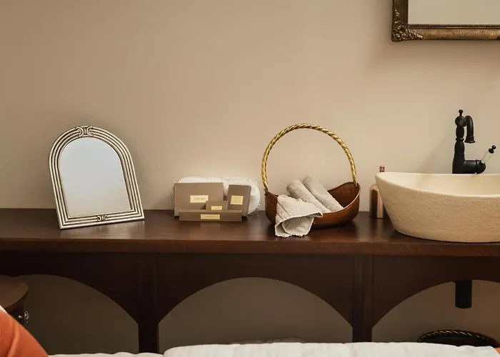 Nobili Boutique Hotel *